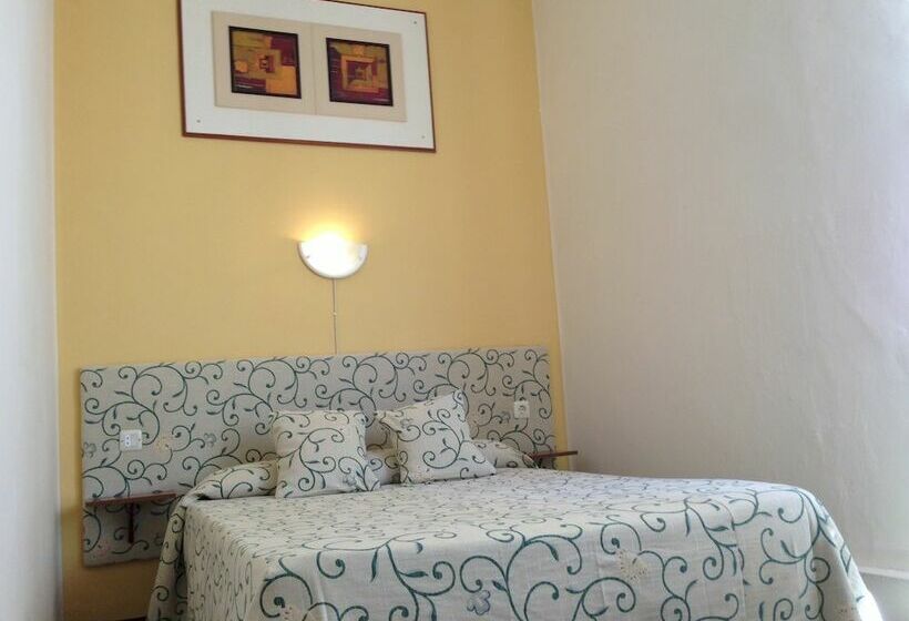Hostal De Las Heras Badajoz
