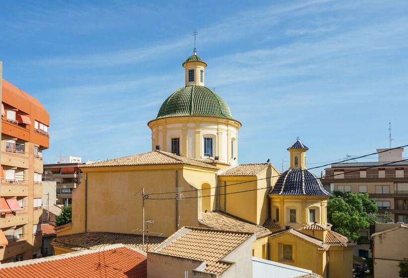 Отель Hostal Casa Antonio By Vivere Stays