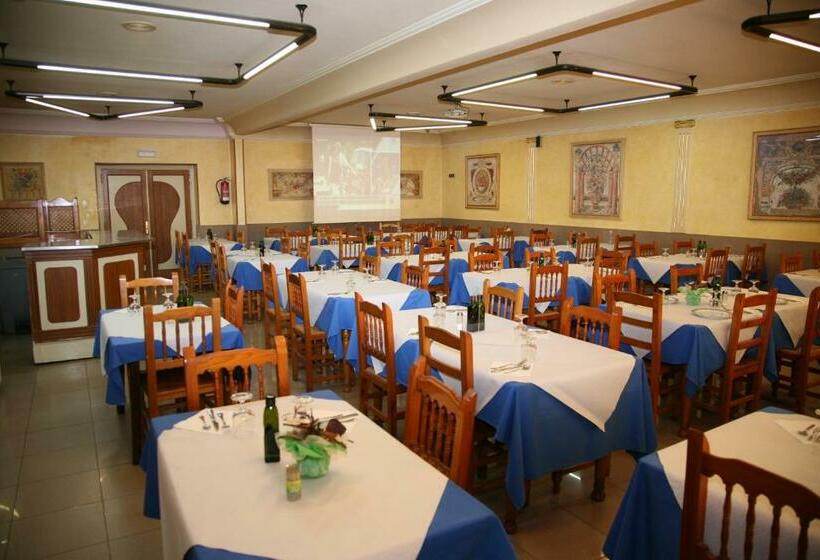בית מלון כפרי Hostal Santa Barbara
