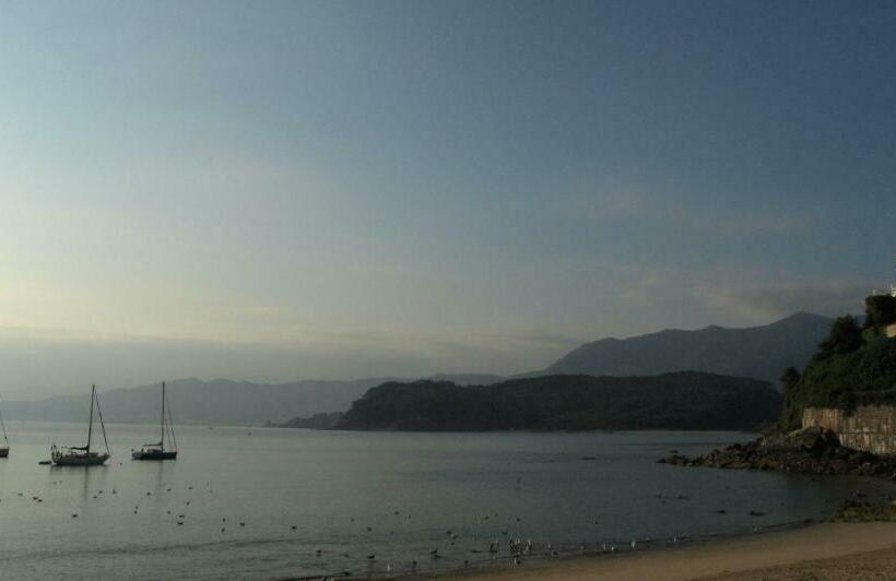 فندق Lastres Miramar