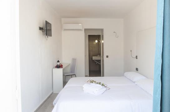 هتل Boho Concept Hostel
