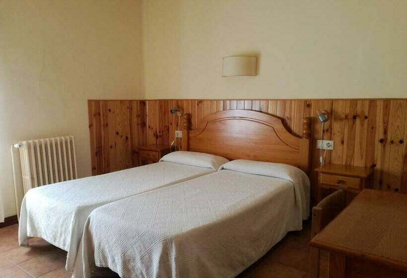 Hostal La Catalana
