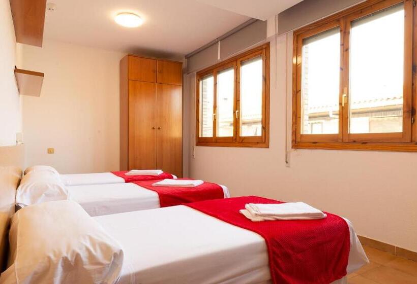 Hostal Legaz