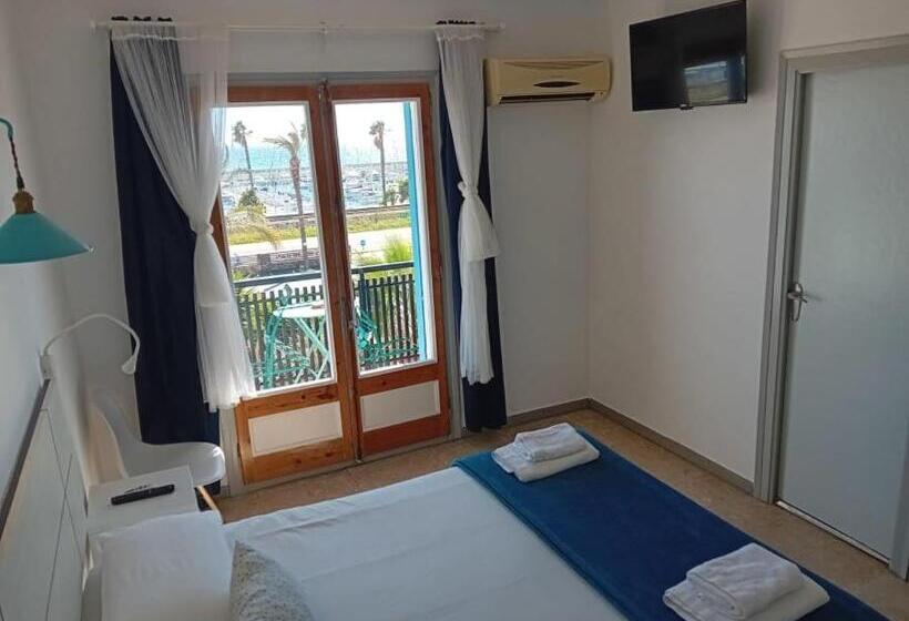 Hostal Santa Gemma
