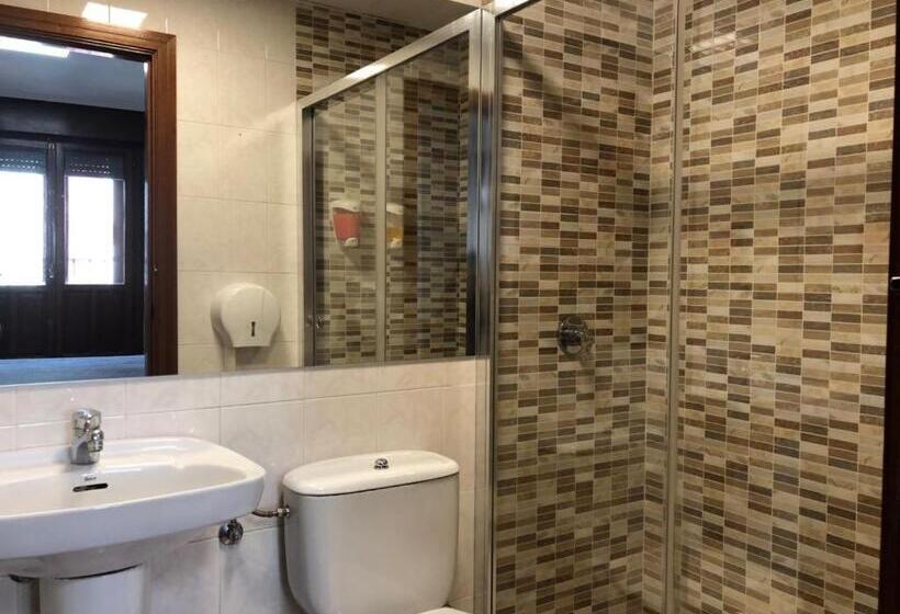 هتل Bearan Bar & Rooms