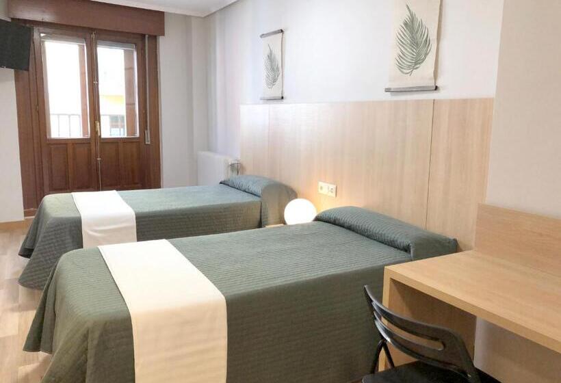 هتل Bearan Bar & Rooms