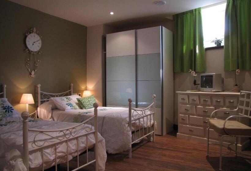 Hotel Hostal Beti Jai