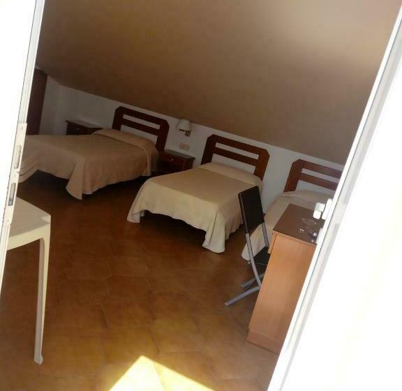 هتل Hostal Celmar Malllorca Ii