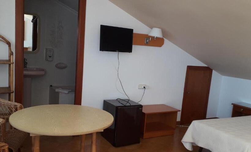 هتل Hostal Celmar Malllorca Ii