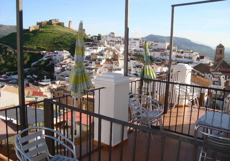 هتل Hostal Duran