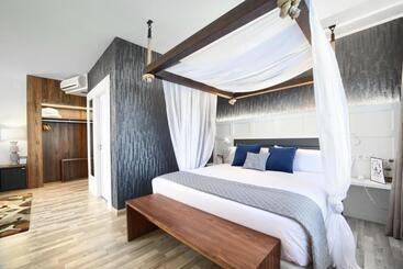 هتل Luze El Villa