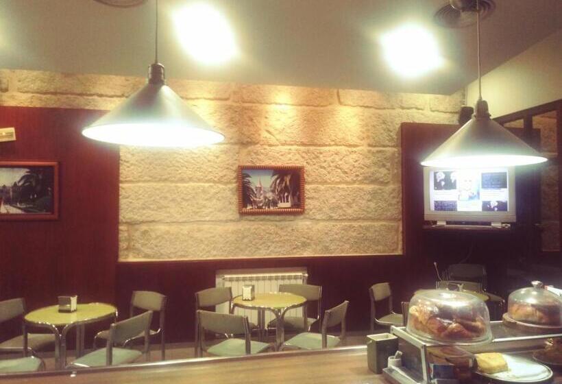 Hotel Orly