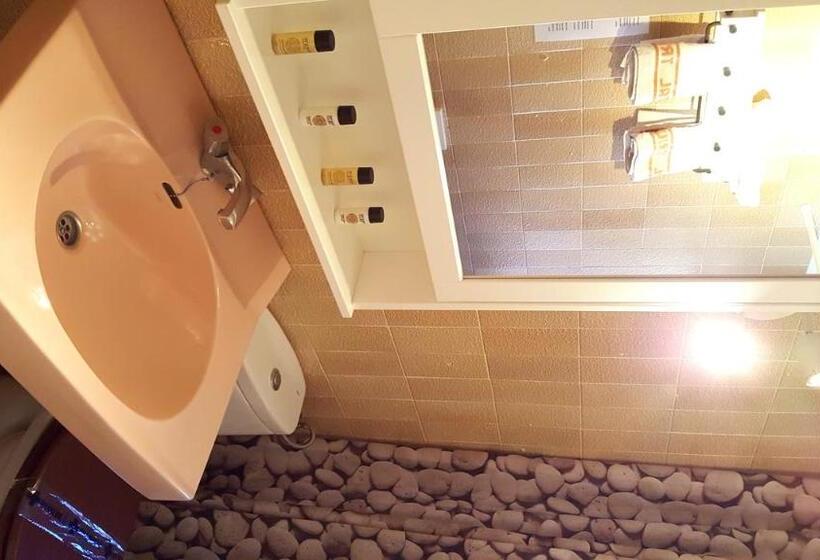 פנסיון Hostal La Cuineta De Cal Triuet