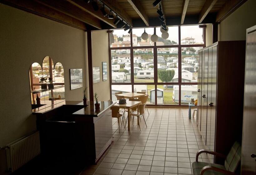 Apartamentos Marina