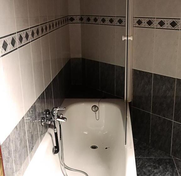 Hostal Casa Lacreu