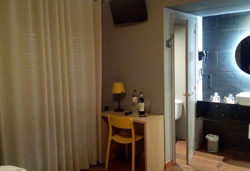 فندق Casa Domenc