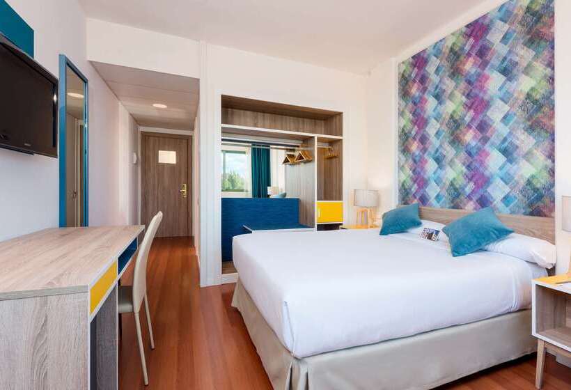 هتل Guadalajara & Conference Center Affiliated by Melia