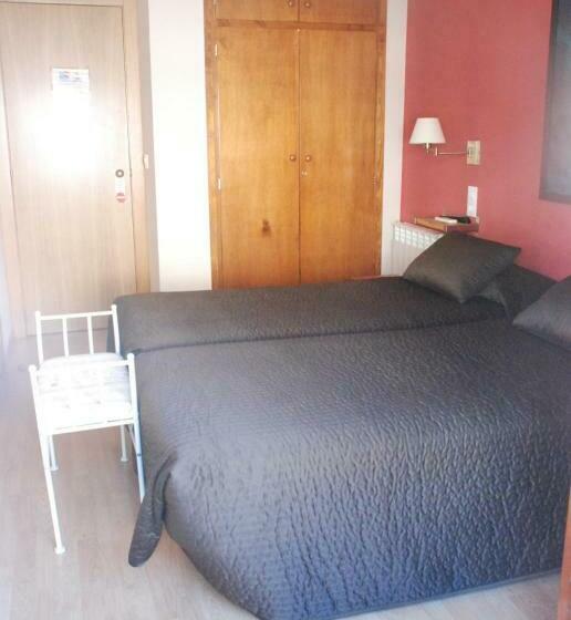 בית מלון כפרי Hostal Delgado