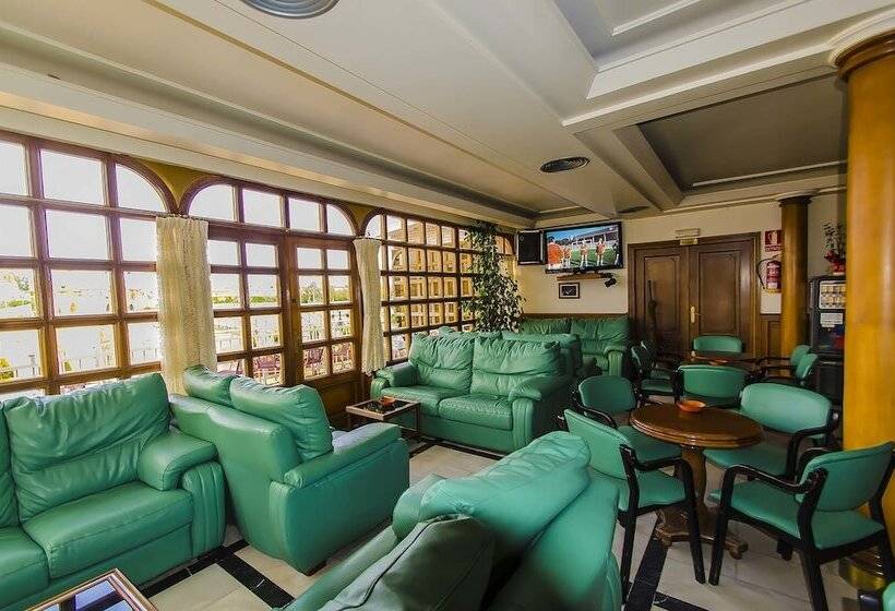בית מלון כפרי Hostal Don Suero De Quiñones