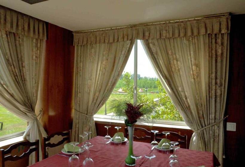 בית מלון כפרי Hostal Don Suero De Quiñones