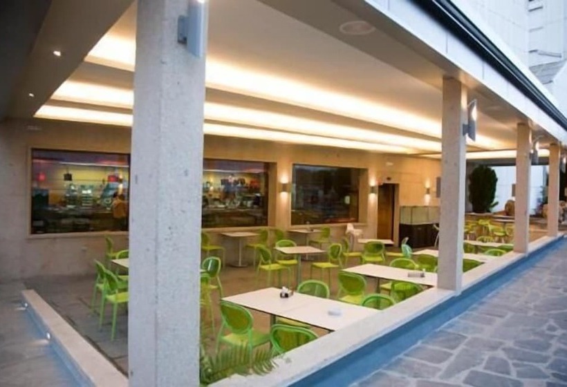 ホテル Hostal Restaurante Terra Cha