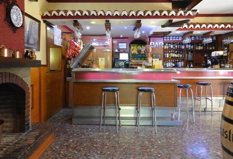 בית מלון כפרי La Posada Del Conde