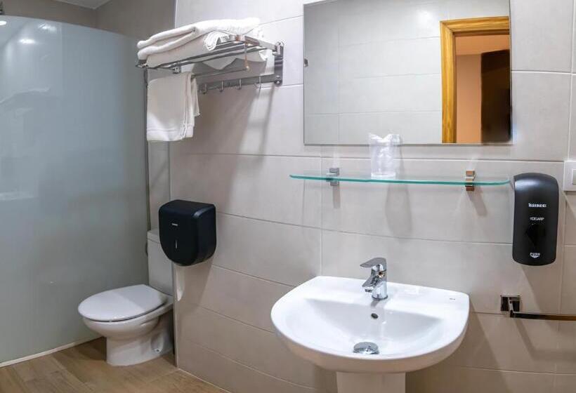 בית מלון כפרי L'oncle Pere Habitacions