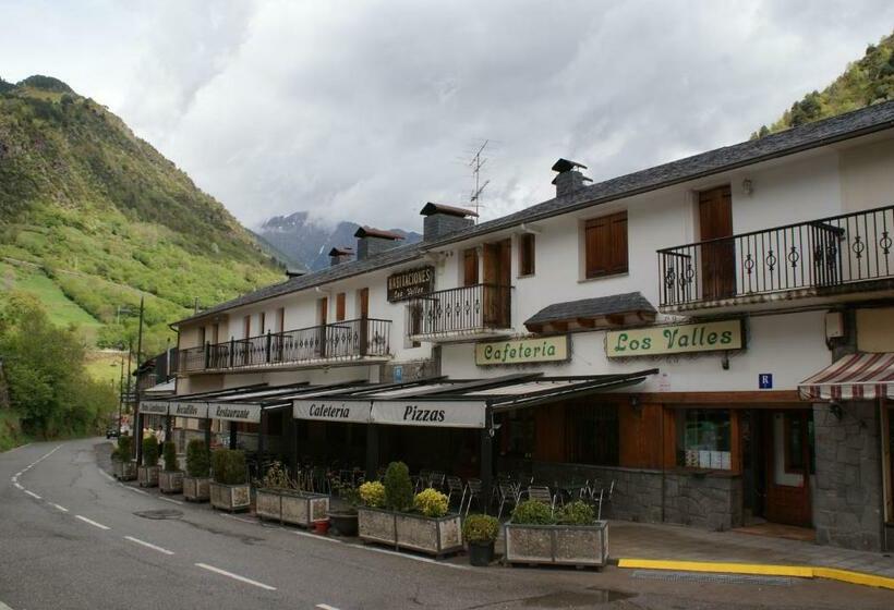 Hotel Los Valles