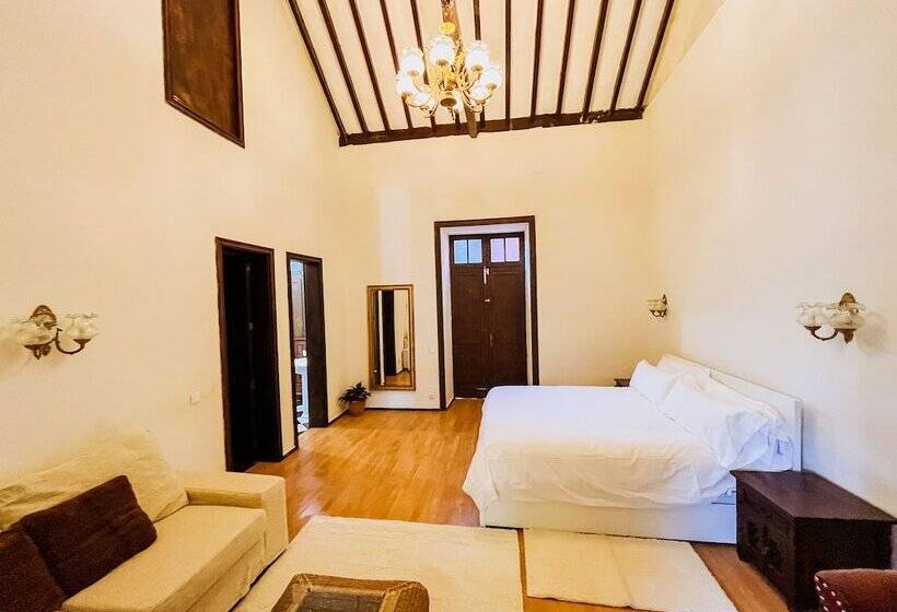 هتل روستایی Rural Villa Del Monte