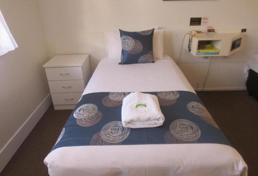 Aspley Pioneer Motel