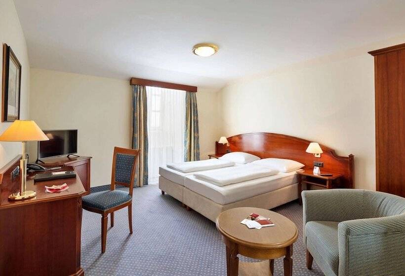 Fotos del hotel Austria Trend Hotel Schloss Wilhelminenberg Wien:  2