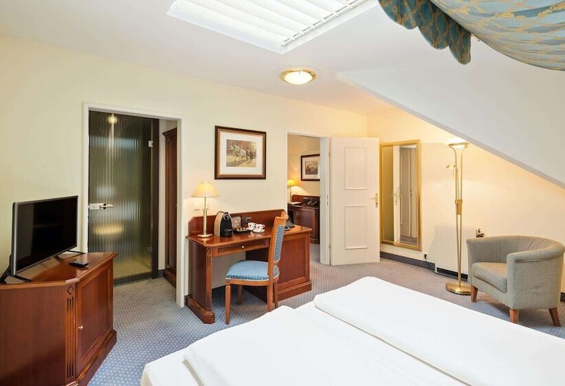 Fotos del hotel Austria Trend Hotel Schloss Wilhelminenberg Wien:  4