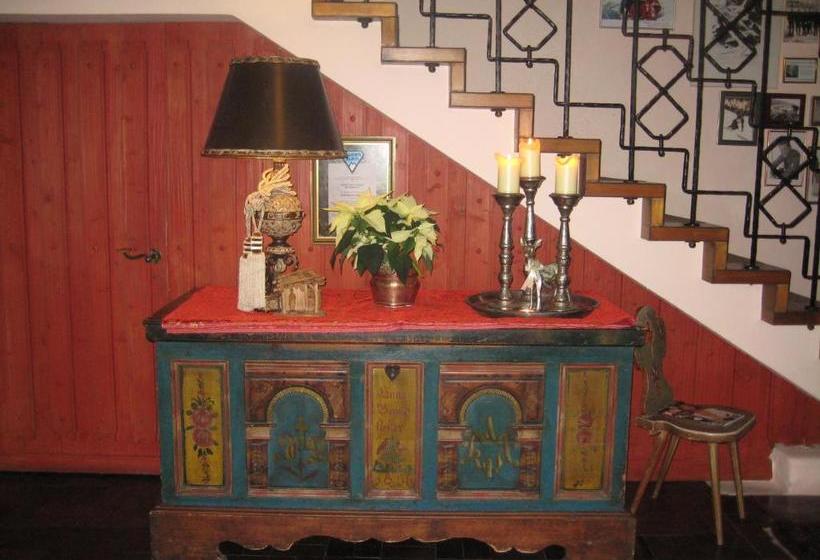 Chalet Hotel Senger