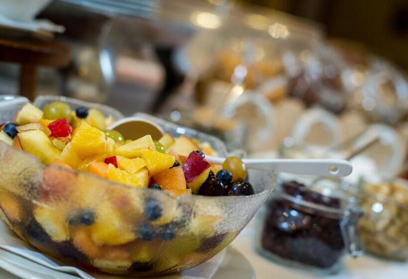 Dermuth Hotels – Hotel Dermuth Pörtschach