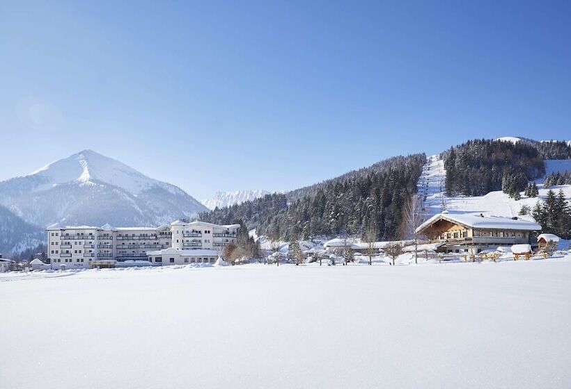 Familienparadies Sporthotel Achensee   Families Only