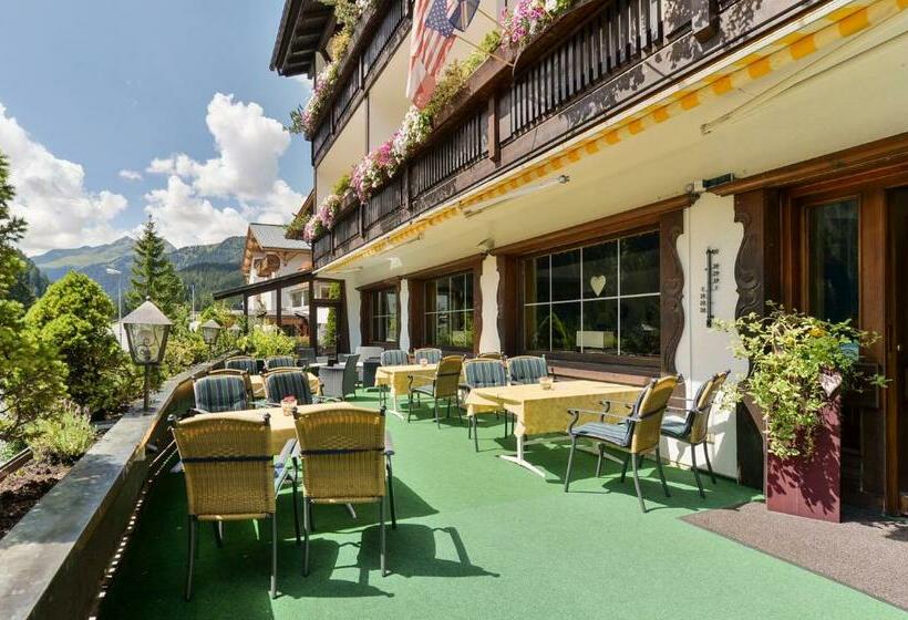 Hotel Alpenhof