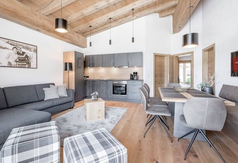 هتل Alpenparks Chalet & Apartment Alpina Seefeld