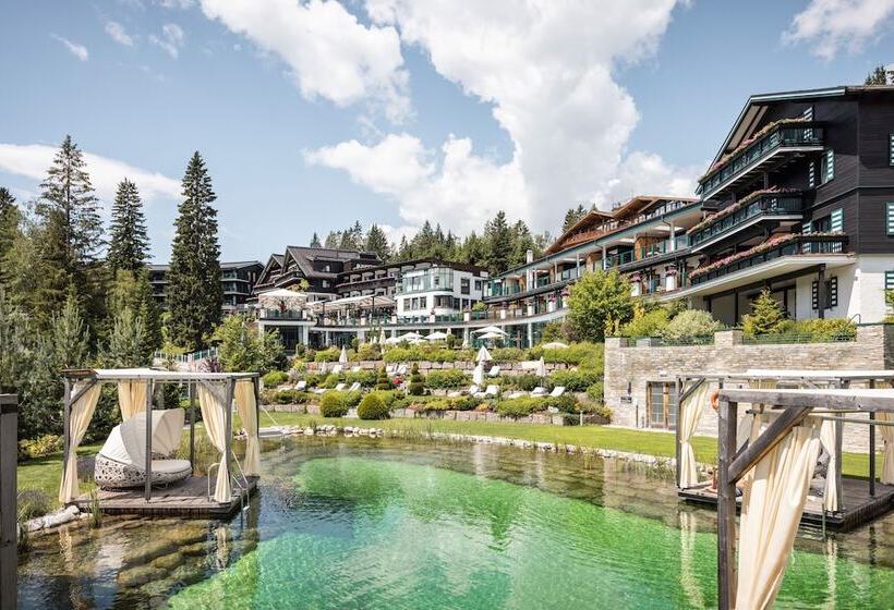 ホテル Alpin Resort Sacher