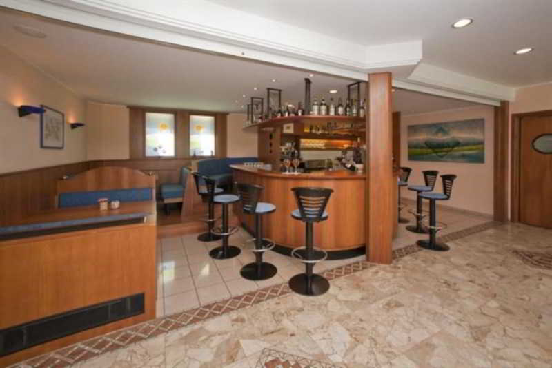 Hotel Ambassador
