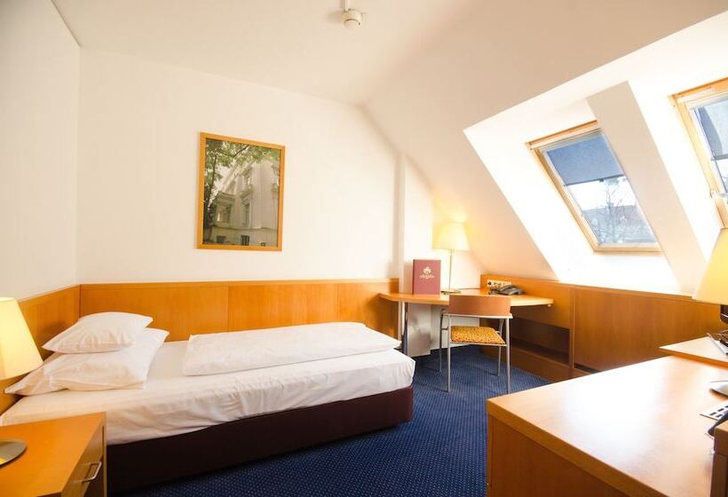 Fotos del hotel Hotel & Palais Strudlhof:  13