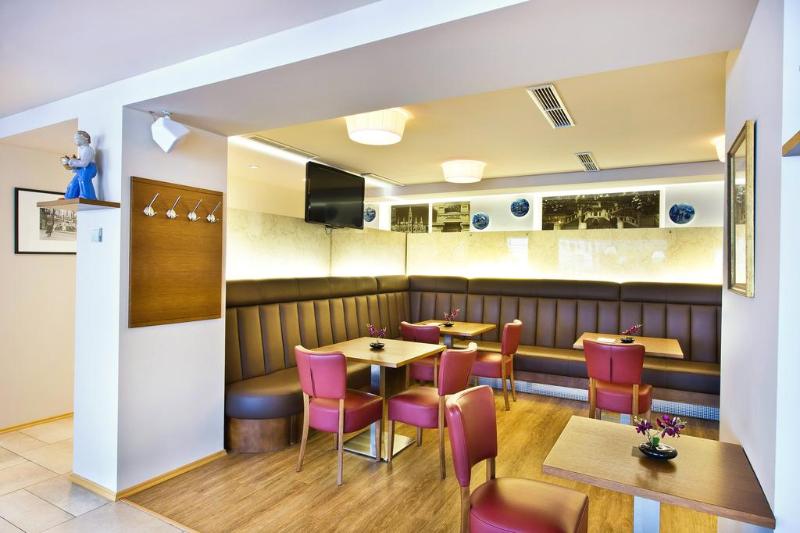 Fotos del hotel Hotel & Palais Strudlhof:  39