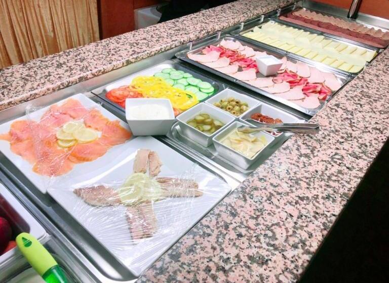 Fotos del hotel Aragia:  13