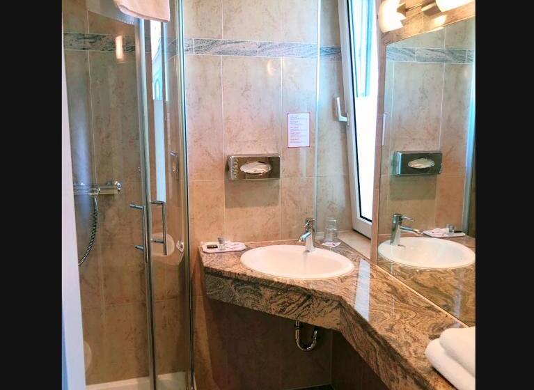 Fotos del hotel Aragia:  23