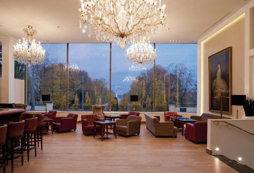 Отель Austria Trend Park Schonbrunn Wien