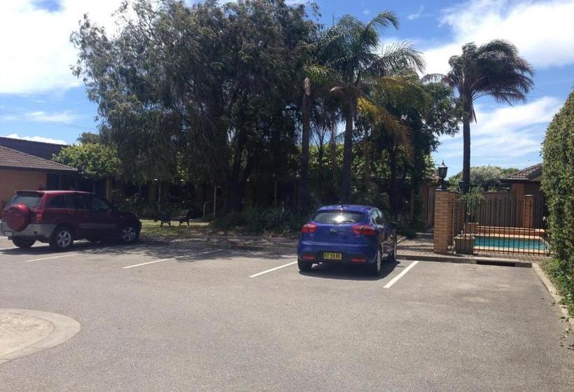 בית מלון כפרי Aviators Lodge