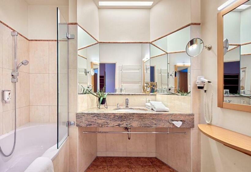 酒店 Ayurveda Resort Mandira