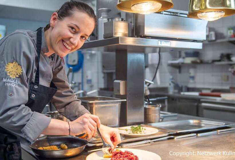 هتل Goldener Adler, Bw Signature Collection