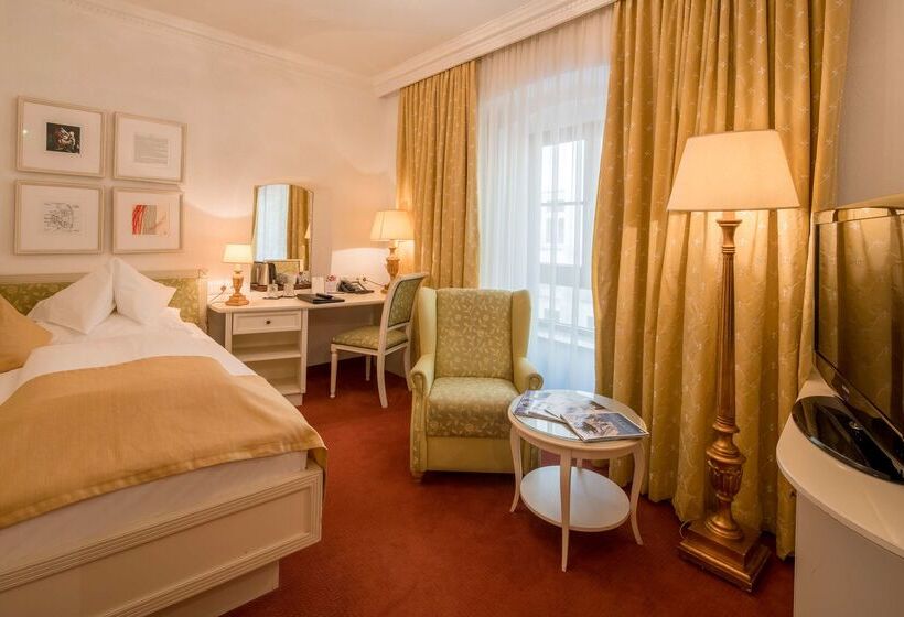 هتل Goldener Adler, Bw Signature Collection