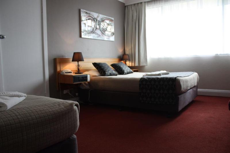 هتل Country Comfort Armidale