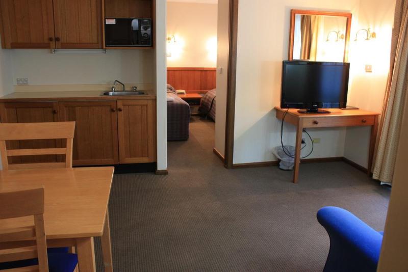 هتل Country Comfort Armidale